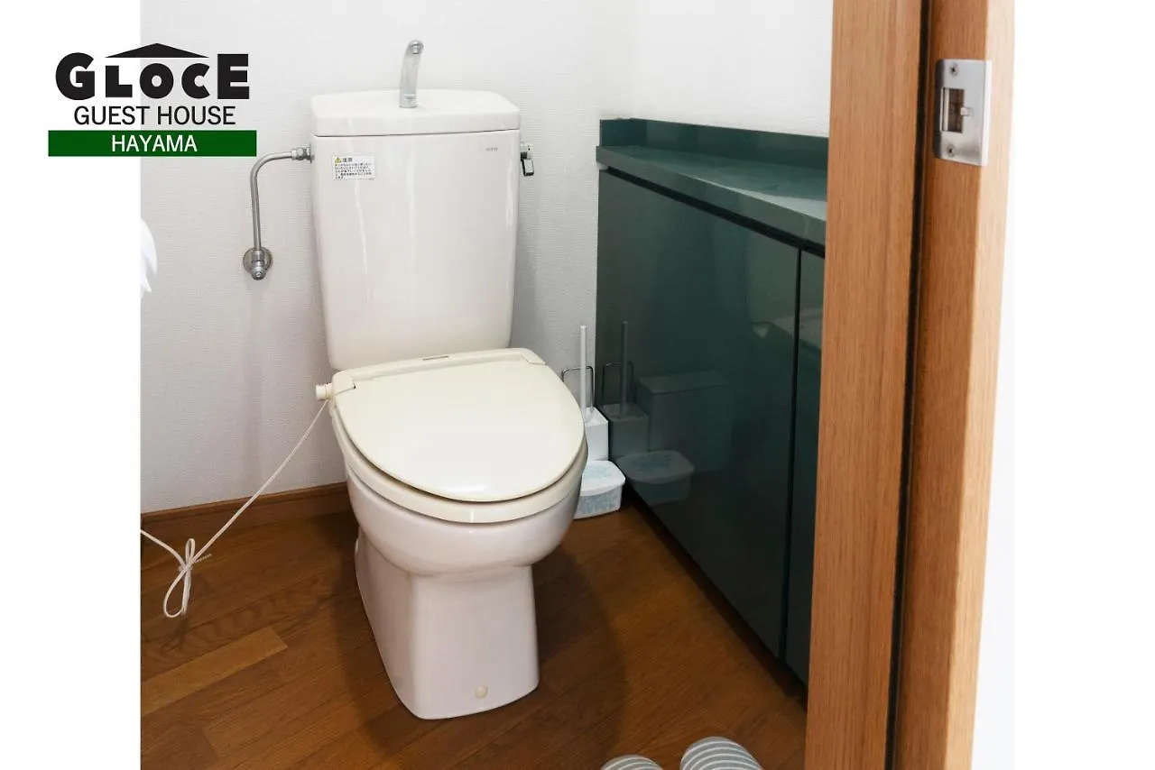 Gloce Hayama Sunset House: Oceanview Balcony & Pet-Friendly Garden Apartment