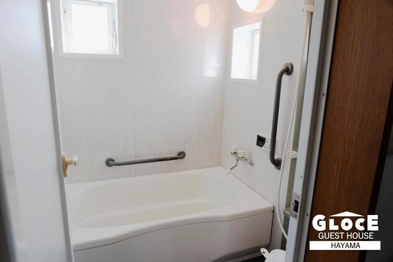 Gloce Hayama Sunset House: Oceanview Balcony & Pet-Friendly Garden Apartment