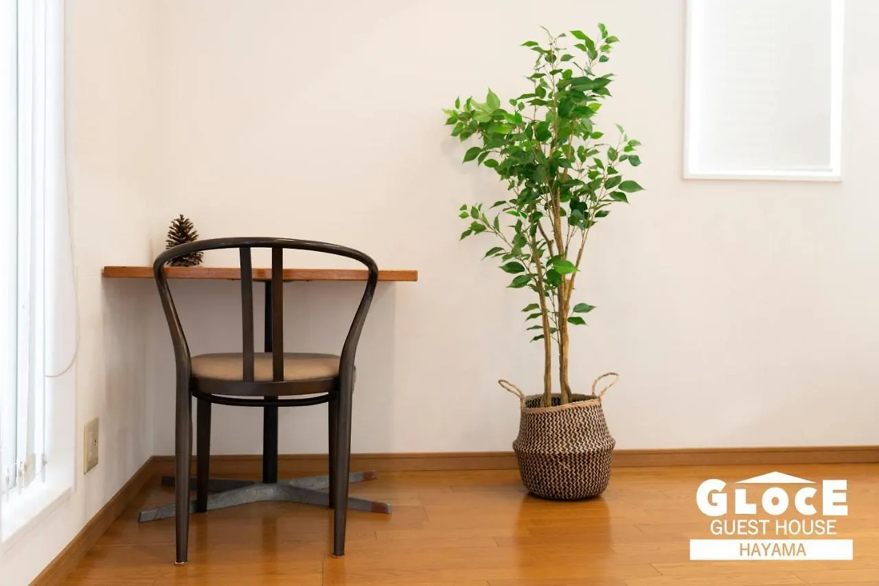 Gloce Hayama Sunset House: Oceanview Balcony & Pet-Friendly Garden Apartment